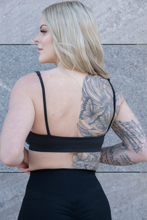 BAYLEE CROP - BLACK