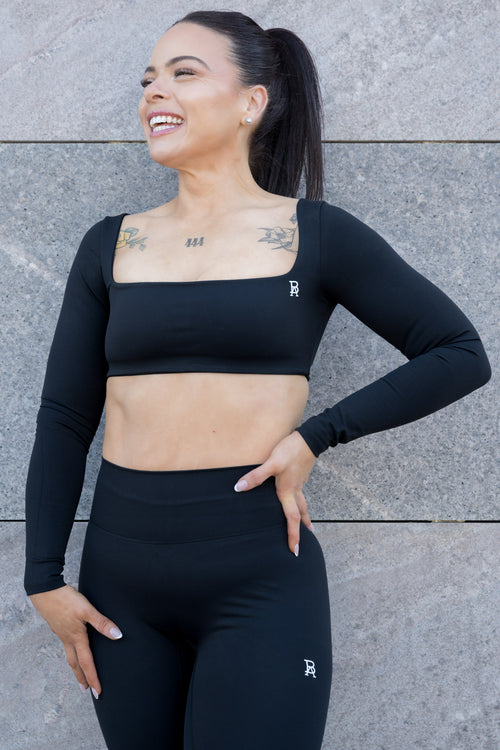 BAYLEE SLEEVE CROP - BLACK