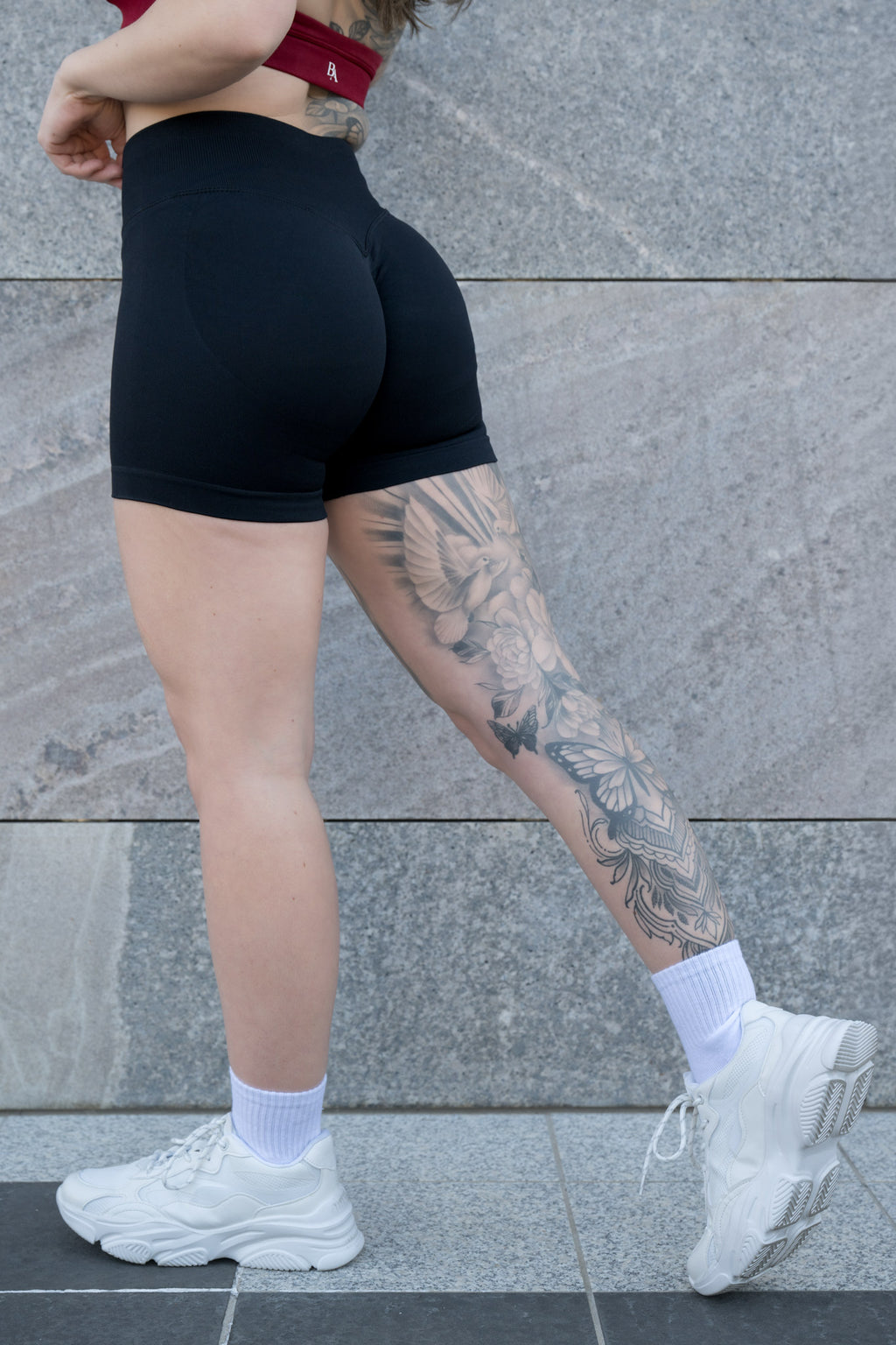 LUNA SHORTS - BLACK