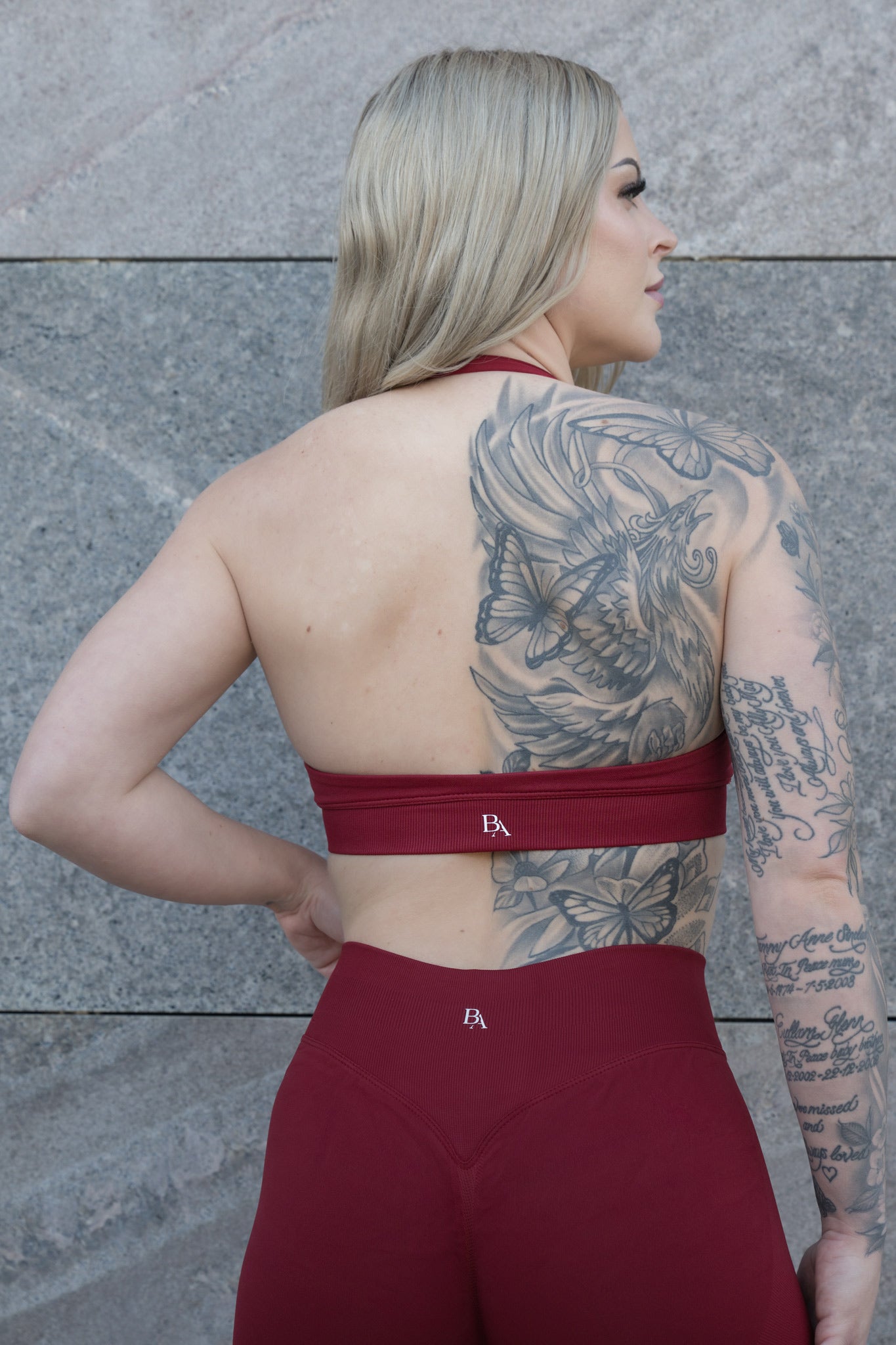 LUNA CROP - CHERRY RED